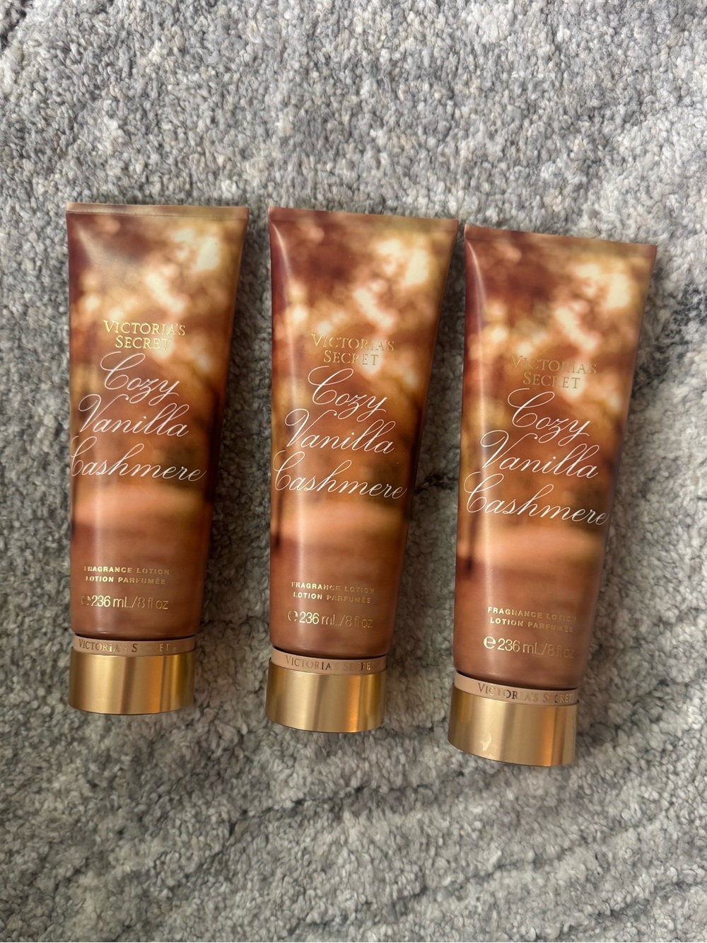 Victoria Secret-cozy vanilla cashmere fragrance lotion